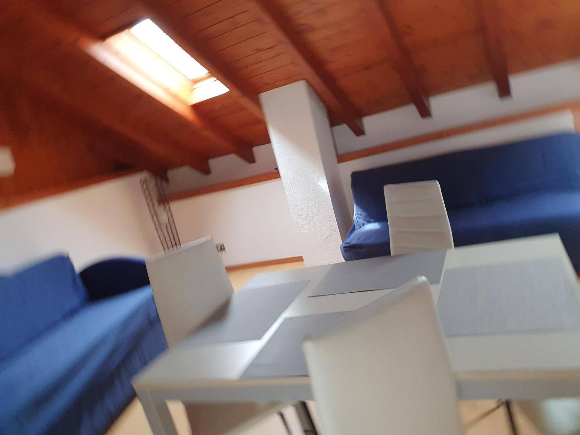 Appartamenti Vacanze E Camere Roccetta Fiorita Pettenasco Ruang foto