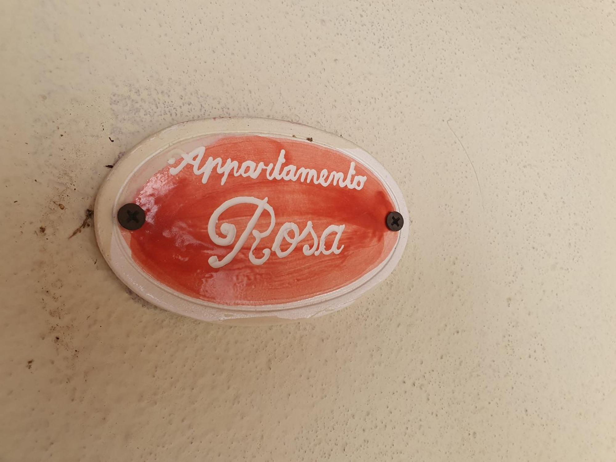 Appartamenti Vacanze E Camere Roccetta Fiorita Pettenasco Ruang foto